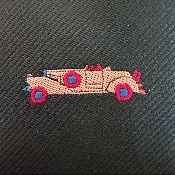 Classic Men’s Neck Tie with Embroidered Packards - Picture 5 of 7